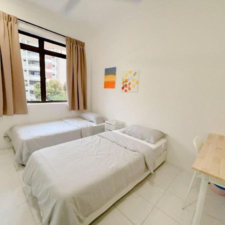 Mg Casa Inn - Mutiara Gurney جورج تاون المظهر الخارجي الصورة